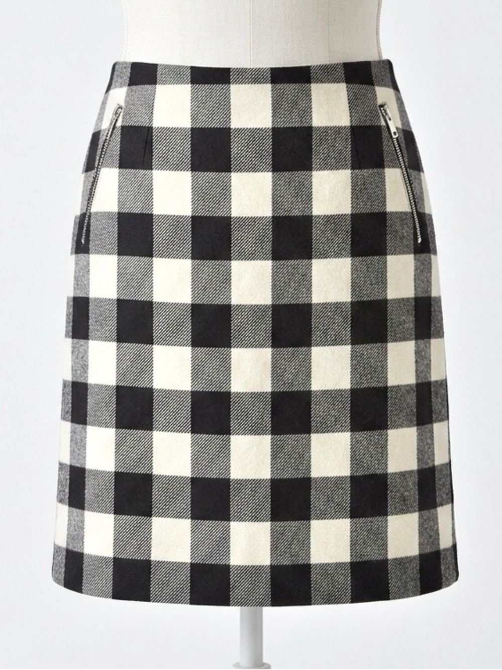 Talbots Wool Blend Black/ Ivory Buffalo Plaid Checked Skirt with Pockets Size 8